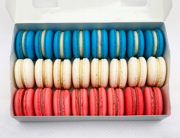 Box of 24 Macarons - Imagen 3